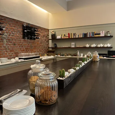 Hotel Townhouse 33
