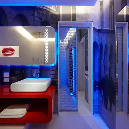 Hotell Townhouse 33 4*