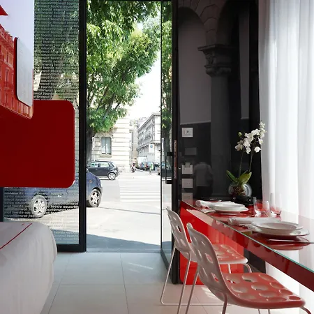 Townhouse 33 Hotell 4*