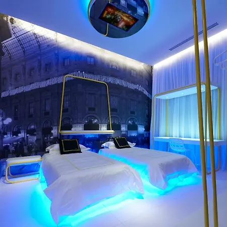 Townhouse 33 Hotel