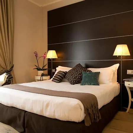 Townhouse 33 Hotel Milán