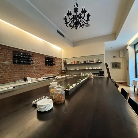 Townhouse 33 Milán