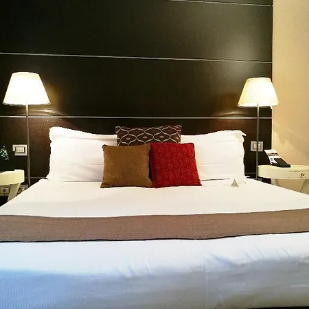 Townhouse 33 Hotel Milán